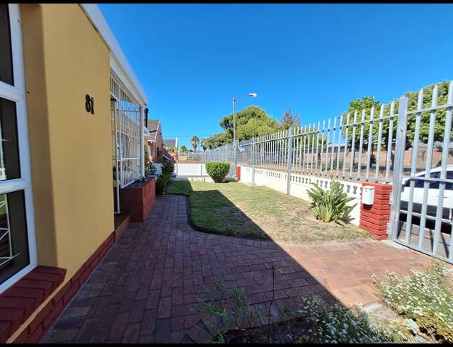 3 BEDROOM HOUSE TO LET IN FAIRWAYS
